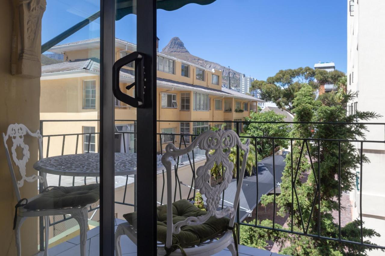 Cosy And Classy Sea Point Apartment كيب تاون المظهر الخارجي الصورة