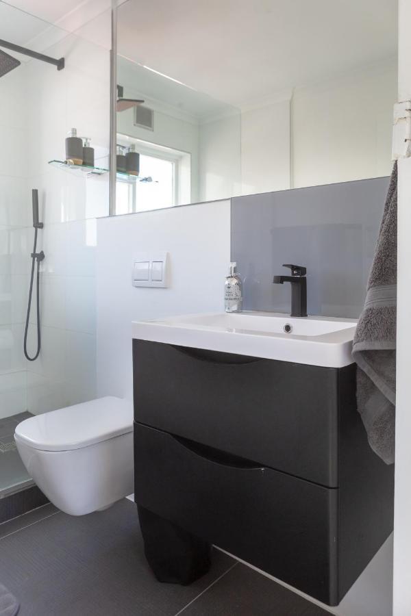 Cosy And Classy Sea Point Apartment كيب تاون المظهر الخارجي الصورة