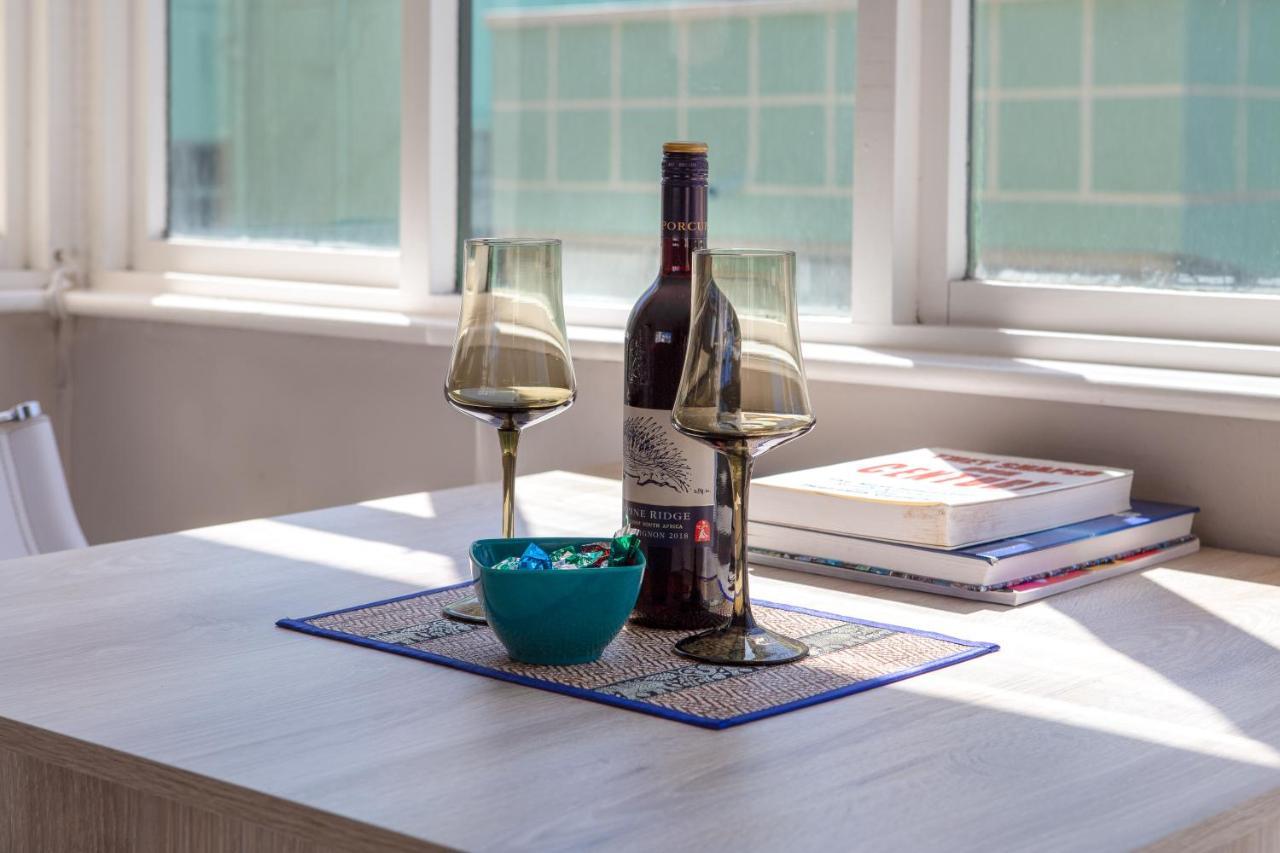 Cosy And Classy Sea Point Apartment كيب تاون المظهر الخارجي الصورة