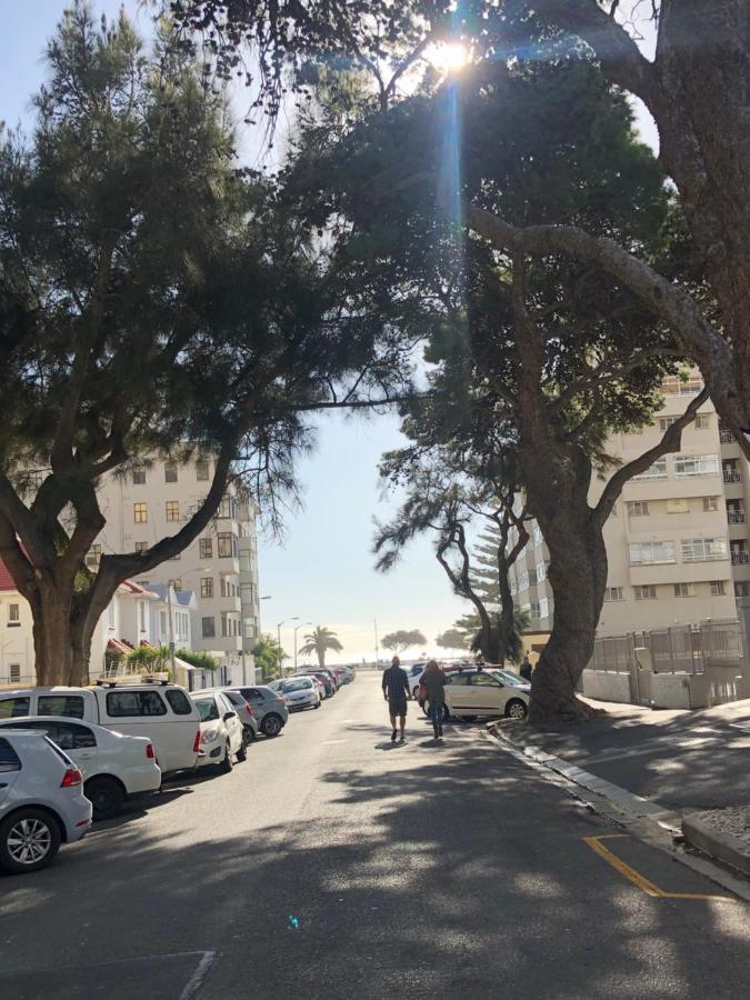 Cosy And Classy Sea Point Apartment كيب تاون المظهر الخارجي الصورة